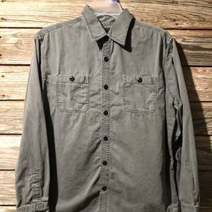 Converse One Star long sleeve button down shirt. Gray. Size Mens Large.